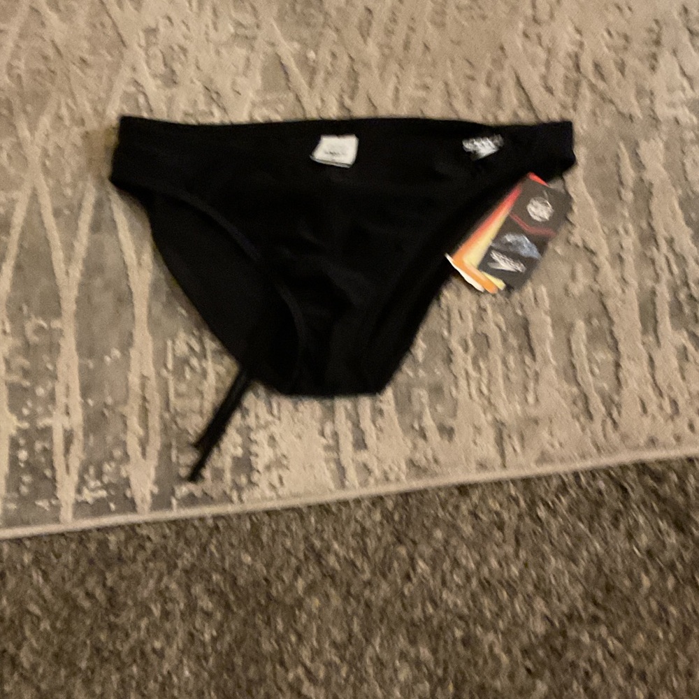 Speedo men’s bottoms Black 38 NWT